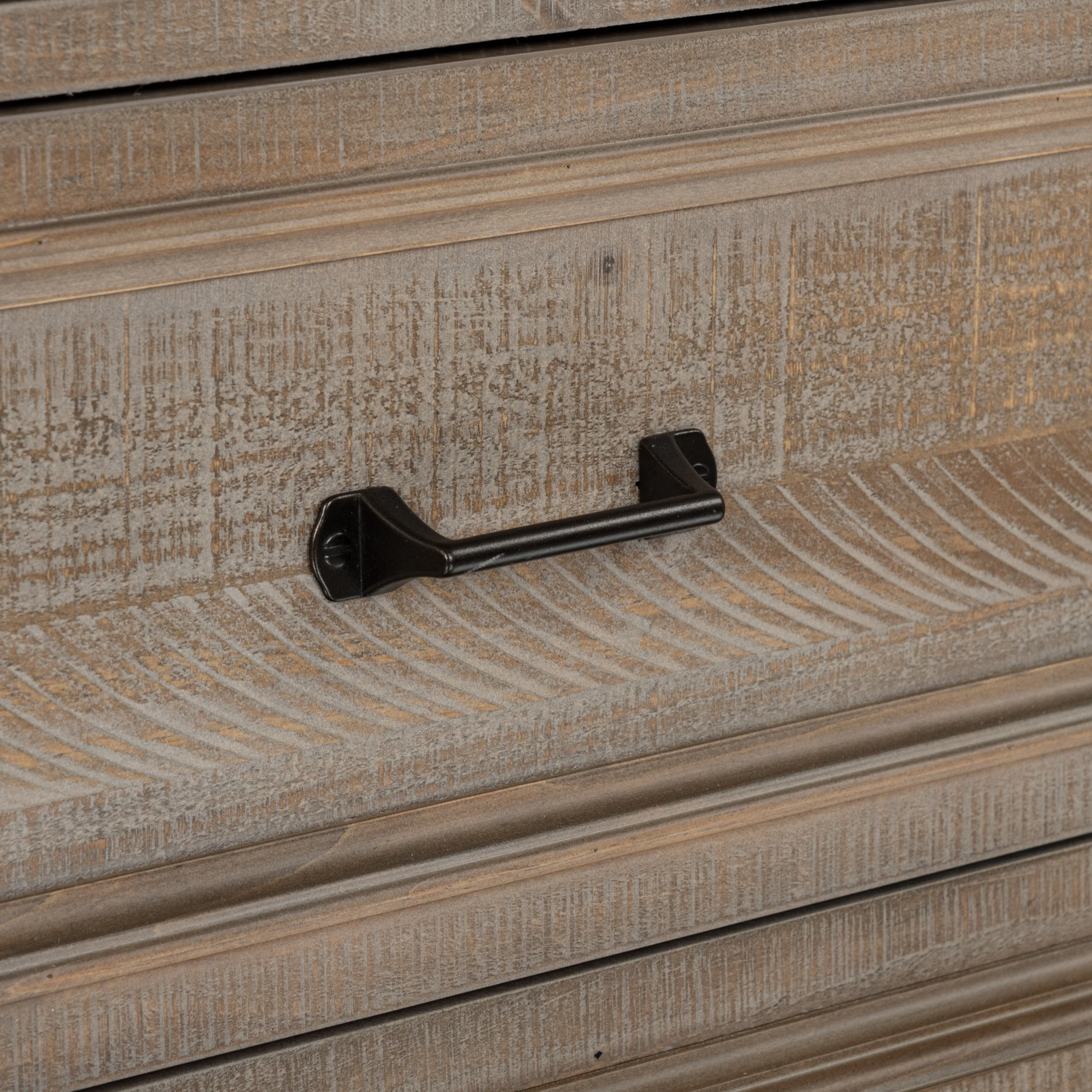 Lancaster Chest - Image 21
